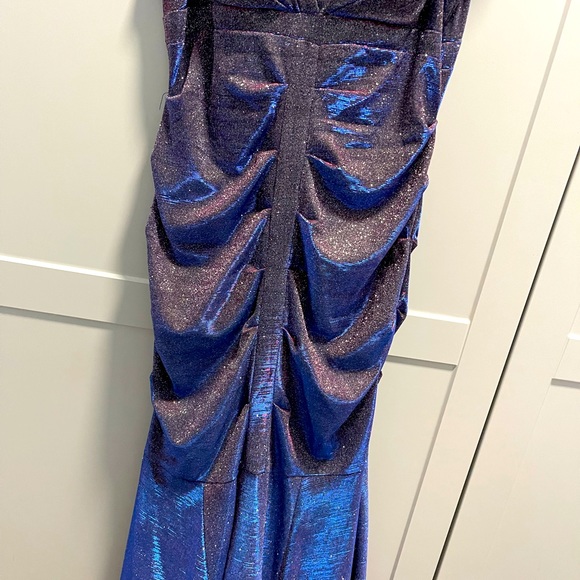 Xscape prom dress - Picture 2 of 7